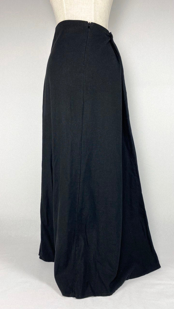 A-Line Solid Skirt, Black