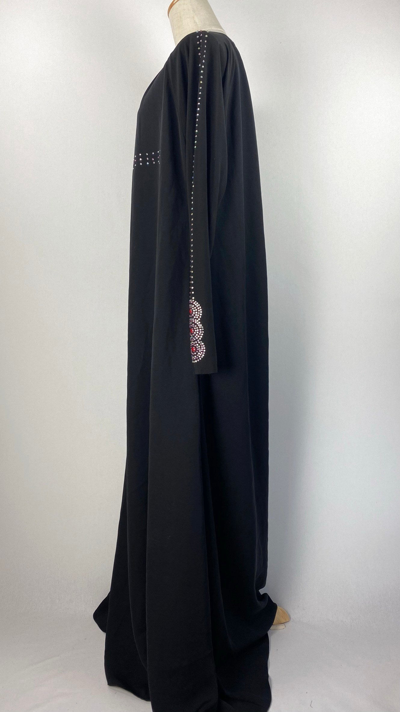 Long Sleeve Closed A-Line Abaya with Pink Beading, Black