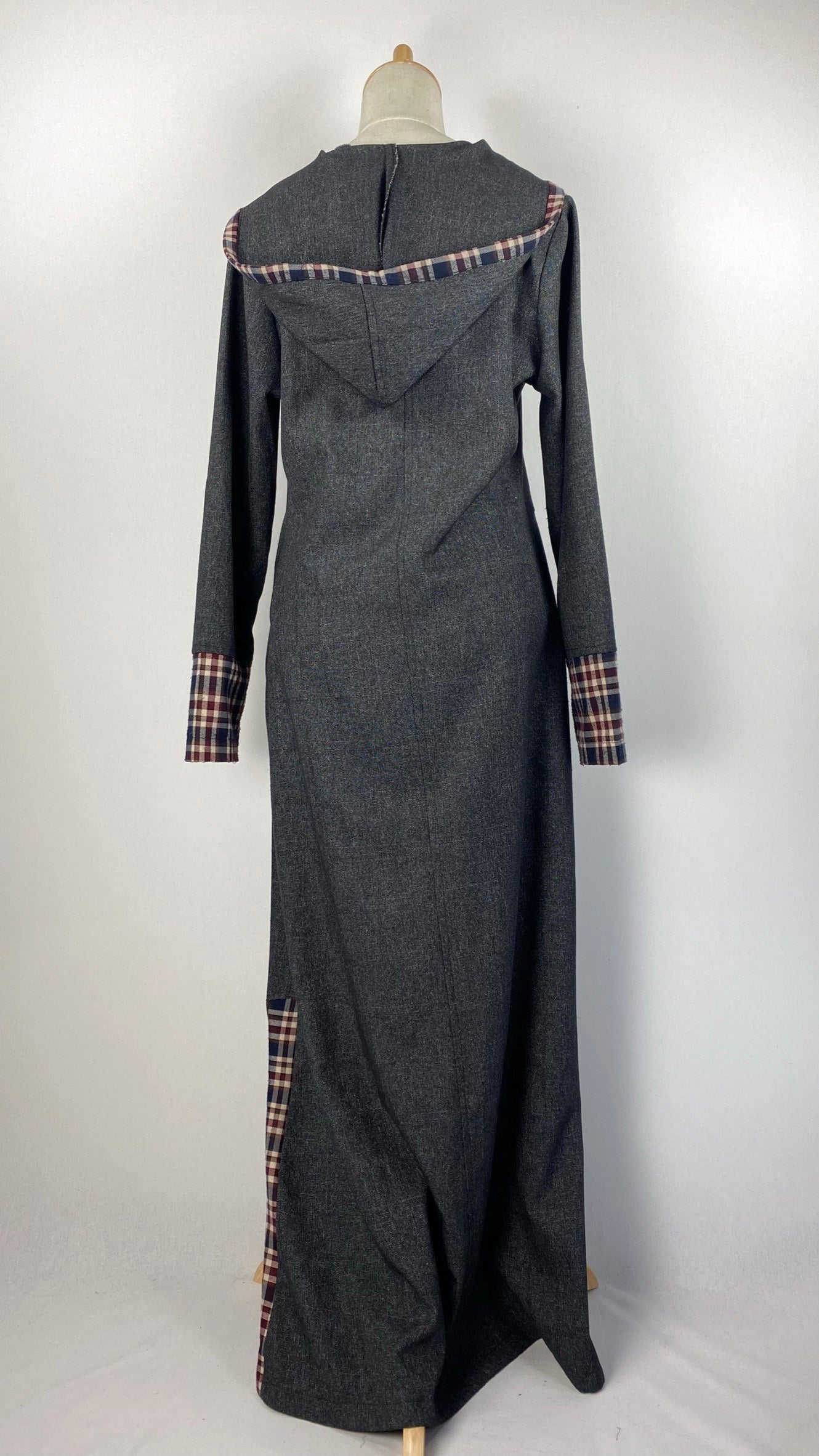 Long Sleeve Hooded Zip Up Abaya, Gray